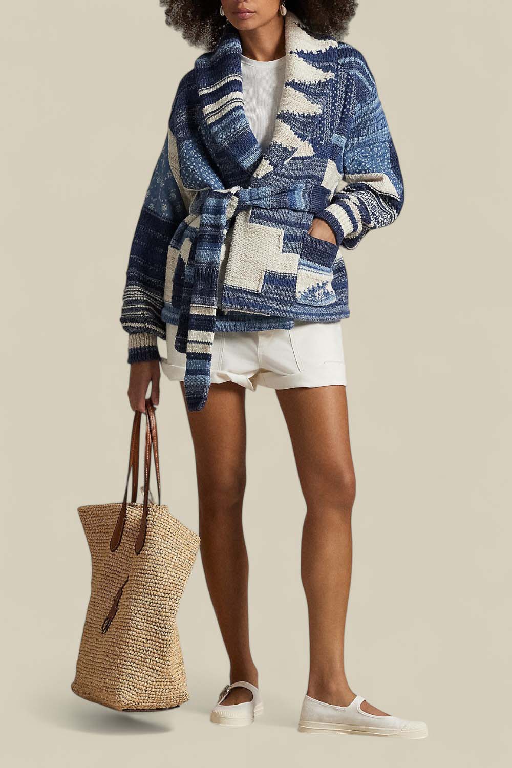 תמונת כל הלוק של קרדיגן